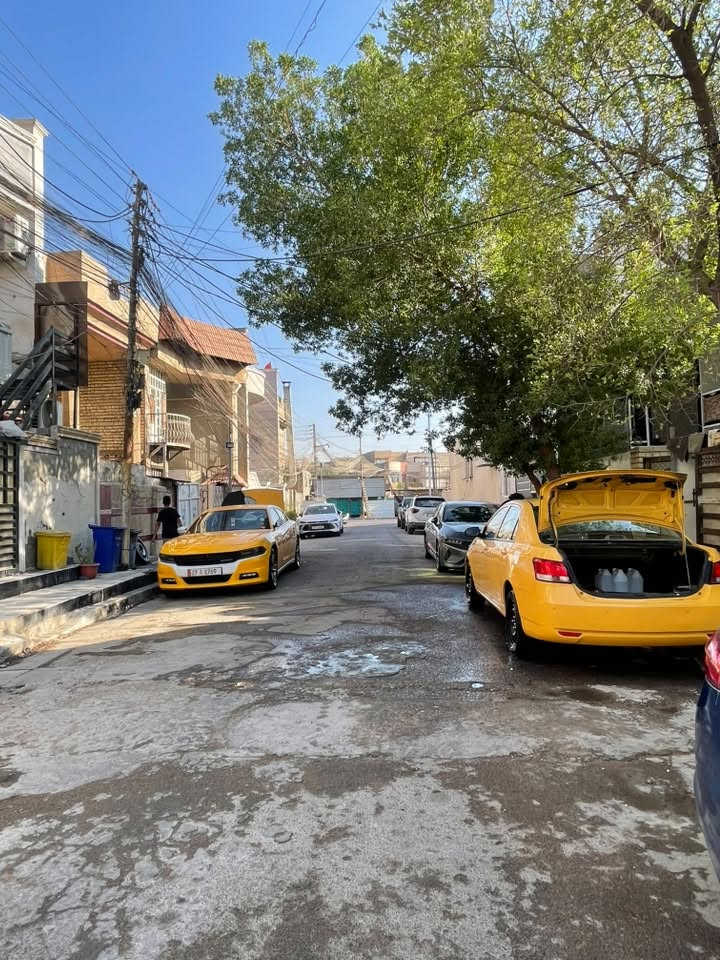 السلام عليكم عرض مميز سعر مناسب جدا دار للبيع مساحة 125 متر بناء سنة 2022 طابقين ونص الاطابق الارضي معزول عن الاطابق الاول نظام استثمار و سكن موقع موقع حلو وراقي في حي جهاد 📍الشارقة ثالث قطعة عن شارع التجاري الشارقة سعر مناسب جدا ***********
