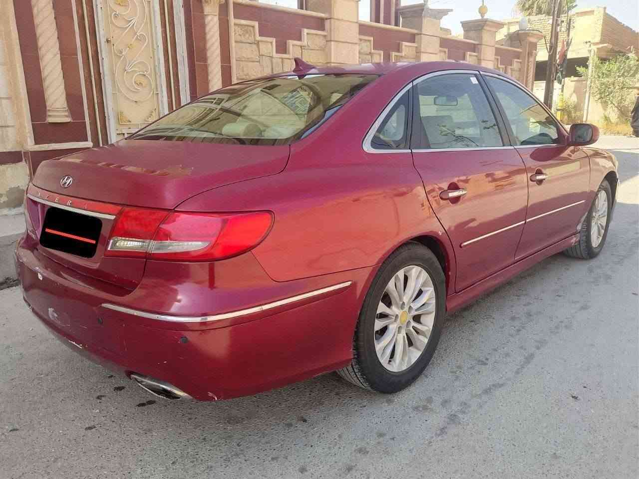 السلام عليكم 

ازيرا وارد امريكي 2011

رقم بغداد مشروع وطني تحويل مباشر 

مكينه 6 سلندر وكير كفاله 

مصبوغه عام جماليه مكفوله من الضربه والعيب الشرعي واصوليات

فتحت سقف تبريد قطعتين تبريد ثلج منظومه جديده 

الدواخل كلش نظيفه مال جناي 

جاهزه كهربائيات صدر امامي خلفي تخم تاير

السعر المطلوب 85 وبيها مجال 

العنوان ذي قار قضاء قلعة سكر للتواصل 

***********

