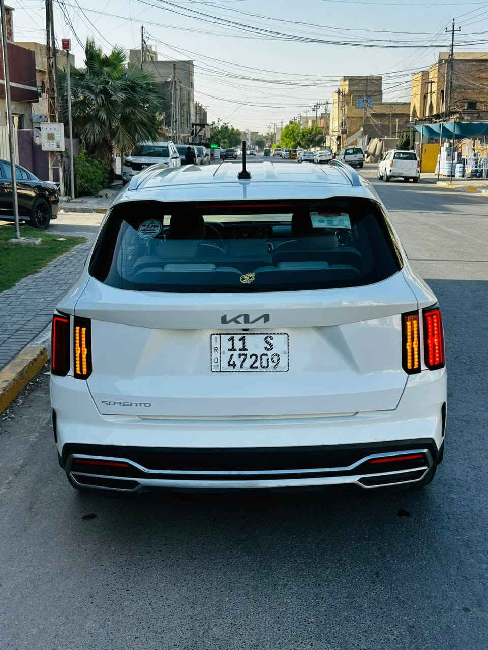 سورنتو  2023 خليجي
( شركه الدوليه )  

مكفوله كفالة عامه 
من الصبغ والتبديل والبارد 

ماشيه 38 الف كيلو 

سياره جديده بمعنى الكلمة 
مابيه اي نقص كامله من كلشي ترايه زيرو 

محرك 6 سلندر كفاله / 7 راكب 

رقم بغداد الجديد باسمي

🔰 مواصفات  
بصمه تشغيل 
بصمه ابواب
كير ماوس 8 سرعات 
تشغيل عن بعد 
كشنات كهرباء 
جنطه شفط كهرباء 
حساسات اماميه وخلفيه
رادار امامي وخلفي
شاشه كبيره تدعم 
اندريد اوتو و ابل كار بلي
سايد بريك بصمه
اشاير مري 
مري شفط
تبريد 3 قطع مناخ منفصل
شاحن واير ليس
نظام نزول منحدرات
بردات خلفيه
وبعد بيه هواي مواصفات

السعر  267 وبيه مجال

مكاني بغداد الدوره

رقمي ***********
