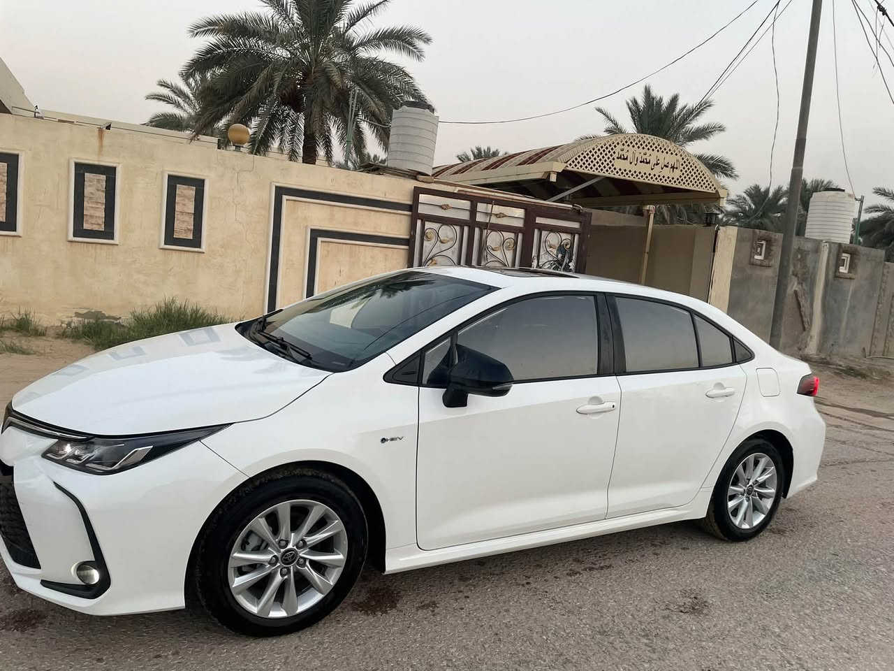 كورلا ٢٠٢٥ هايبرد خليجي مكفوله من صبغ ماشيه ٩٣٠٠ سياره على ايدي من الشركه   رقمه بغداد باسمي سياره بيه شخط  خفيفه كلش   الباقي مكفوله سعر ١٦٢  بيه مجال بسيط*********** مكاني كربلاء   

 صوره الشخطه مرفقه بلمنشور
