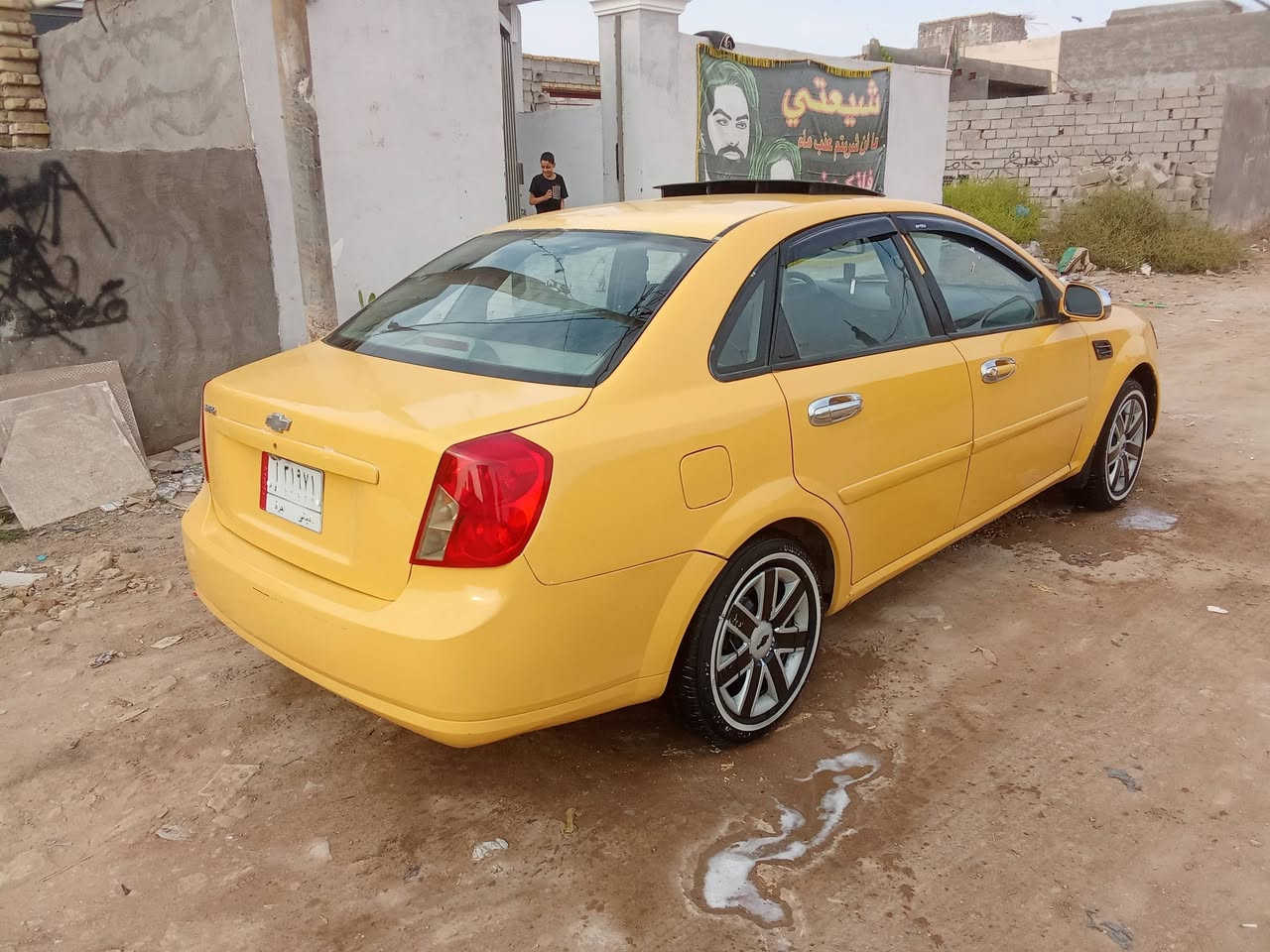 اوبترا • ٢٠١١ • بيع مستعجل