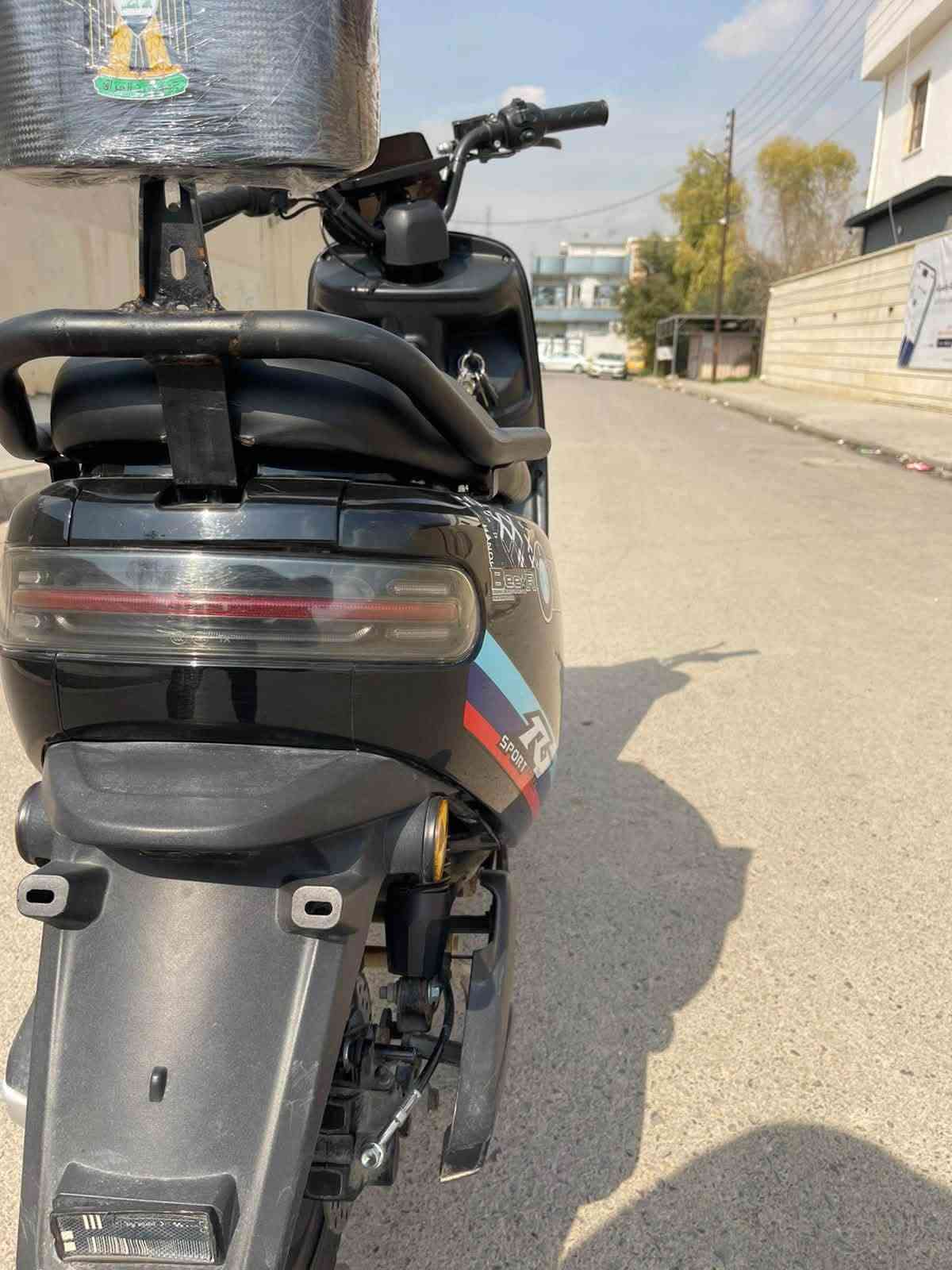 السلام عليكم 

ماطور شحن BMW

6 بطاريات دبل 

بطاريات نظيف  
 
ماطور مثل ما موضح بي شخوط وكسور 

السعر 475 وبي مجال 

الرقم ***********

غير متواجد على الفيس
