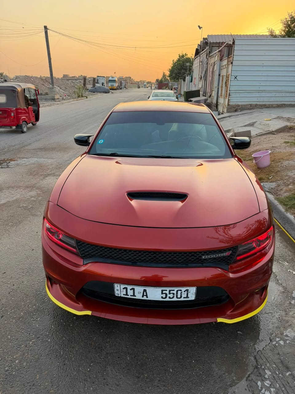 اللهم صلِّ على محمد وآل محمد ❤️
بيع او مراوس  معا اوباما ابيض 
                        جارجر موديل 2020 اصل 
                      ‼️ رقم مميز معا السيارة  
                                  5501 بغداد 

السيارة بأسمي تحويلك ثاني يوم 
الفئه SXT
الون مشمشي
الويل 20 
نص شاشه 
بصمة 
تشغيل عن بعد 
الايت زنون 
البلوجكتر 3 الوان 
السيارة نظيفه كاملة من كلشي 
محدثة كت GT بالكامل 
الممشة 100 الف 

الضرر : - خشم الغد تعديل  فقط 

السعر 240  ورقه  بيها مجال بسيط خادمك 

العنوان - بغداد البلديات 
الهاتف  - ***********
