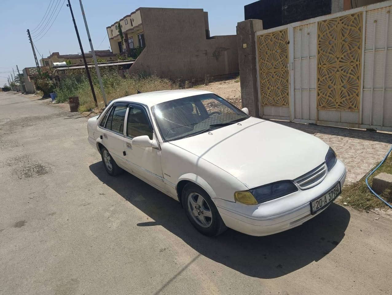 سلام عليكم برنس فراشه 97 للبيع
مكينه مسكر جديده كير أوتو جديد صدر خلفي امامي جديد كهربائيات كله شغاله على وضع شركة تخم تاير جديد تبريد ثلج سياره بدون حادث سنويه لل 30 رقم دولي تحويل مباشر مكاني ديالى الغالبيه سعر 26 وبيه مجال 
***********
