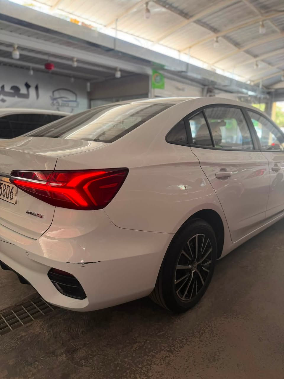 Mg5   
مديل  ٢٠٢٥ 
رقم بغداد بسمي 
ماشيه 5  الف 
مكفوله كفاله عامه 
مكينه 4 سلندر 1500cc 
كشنات مخمل ابيض
مواصفات معروفه
تبريد قطعتين 
كروز سرعه 
سايد بريك بصمه
بصمتين بل سياره 
حساس خلفي 
حساسات اطار
تبريد لمس
ويل كب 
فول تحكم ستيرن 
اربع بصمات تشغيل وفتح ابواب وصندوك
لد نهاري 
مري كهرباء  
  اشاير بـ المري  
منفذ شحن سریع مزدوج Type-C

السعر 122 ورقه وبيها مجال 
***********
