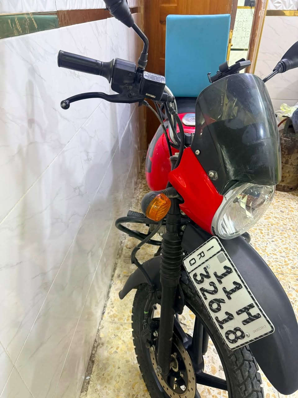 للبيع دراجة باجاج Boxer X150 موديل 2023 🏍
مرقمة أصولي رقم بغداد 
التحويل ثاني يوم 
🔹 فول مواصفات
🔹 دهن مبدل جديد MoTUL 20w-50
🔹 الدراجة نظيفة وجاهزة للاستخدام
🔹 البيع للجادين فقط

💰 السعر: 3,000,000 دينار عراقي
🤝 قابل للتفاوض بالمعقول
🏍️ماشي ٢٧ الف 

📍 الموقع: بغداد – الحرية 
📞 للاتصال: ‭***********

الرجاء عدم بخس السعر، والتفاوض فقط بعد المعاينة
