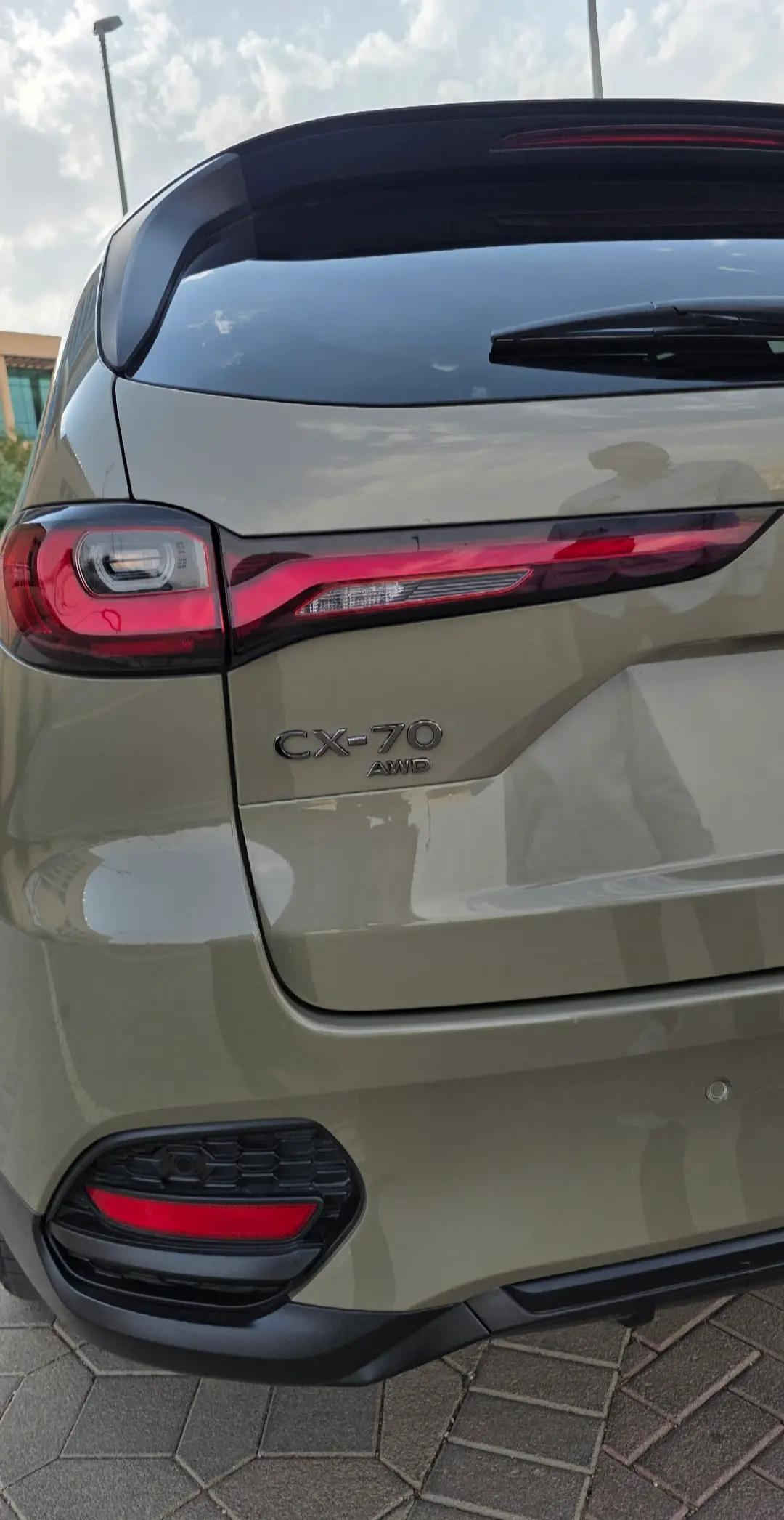 #پاشامازدا  مازداCX_70 🚗 ـ2026 بی بۆیاخ بی گۆراوە 1 پەڵە ساردی هەیە پیش و دوای کەپس ئەرباکی نە تەقیوە مواصفات PREMAR لایت زینۆن ، لایت لید ، ڕادار 360 ،  دەسک بصمە ،  ویل کڕۆم ، ئاوینە کارەبا ، ئاوینە ڕادار ، ئاوینە ئیشارات ،  صلاید  ،سوکان کارەبا ،  کوشنی پیشەوە گەرم و سارد  ، کوشن دواوە گەرم  ، چارجی موبایل ، گیچ ئەلیکترۆنی ، سوکان هیتەر ، کوشن کارەبا ، سوکان ڤۆلیوم ، سوکان تەلفون ، بصمە  ،  بریک بصمە ، کوشن جلد ، شاشە ، SPORT،  بگ لایت لیدە ـ4x4 مەکینە 3.3 TORBO HIBIRD 6 بستۆن ـ3.000 Mil 3 مانگ ڕەقام کاتی تیە ماوە بۆ زانیاری زیاتر کۆمینت یان پەیوەندی بکە ☎️.  ***********  ***********  ناونیشان سلیمانی شەقامی مەلیک محمود  Salahaddin Auto — معرض صلاح الدین  https://maps.app.goo.gl/GTqjTbohj8BvP
