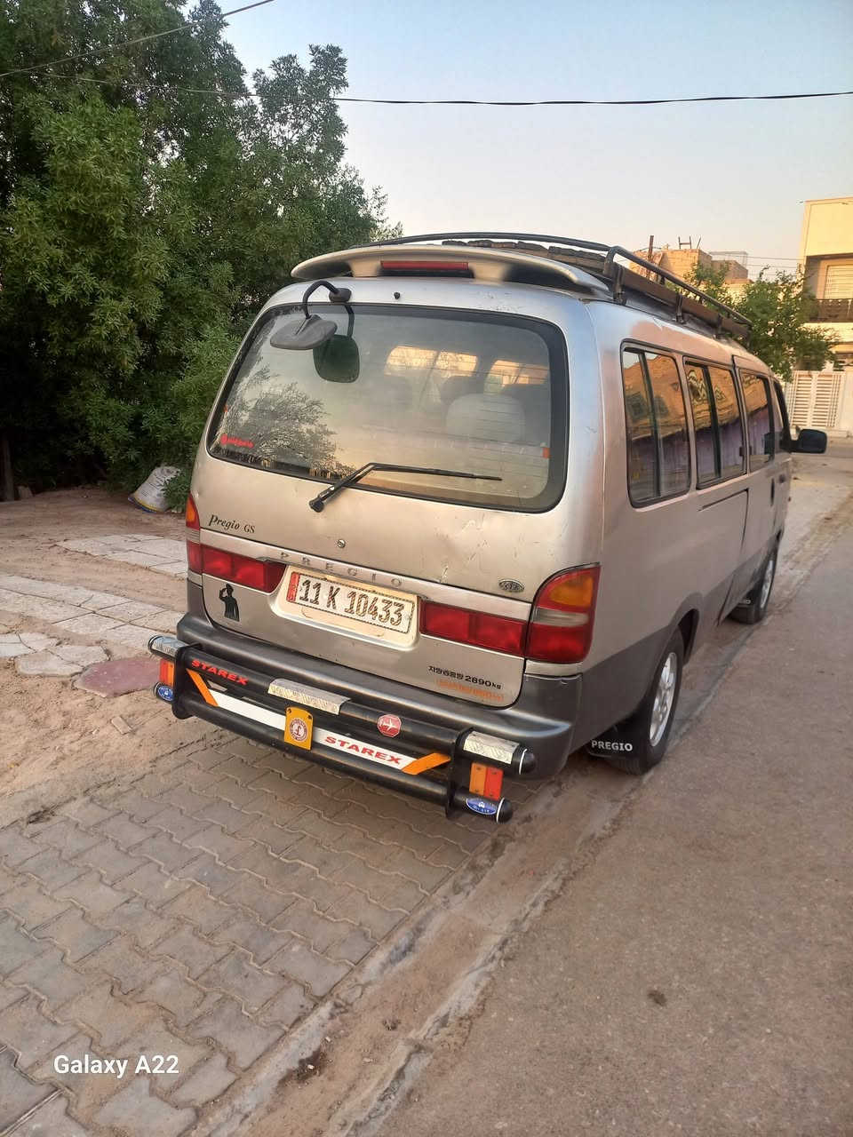 كيا بريجو شبوط موديل 2001 مكينه نسمات بخار كير اكسن جدد دواخل جدد تخم تاير سنويه بسمي هزه جديده رقم بغداد انكليزي كهربائيات شغاله بلاديه بيها بس الربع وباب سلايت  السعر 93 وبيها مجال مكاني بلنجف 
***********
