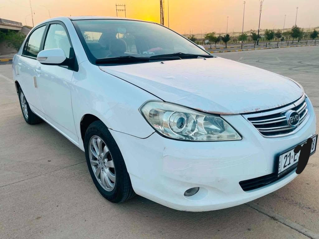 BYDرقم سنويه جديد بيطا قه بنزين بي طيارات جديد محرك كير كرولا صبوغ مكفول معجون صبوغ، شويه بي بارد بصمه   باب و صندوق سليت كير اوتو *********** كركوك, العراق
