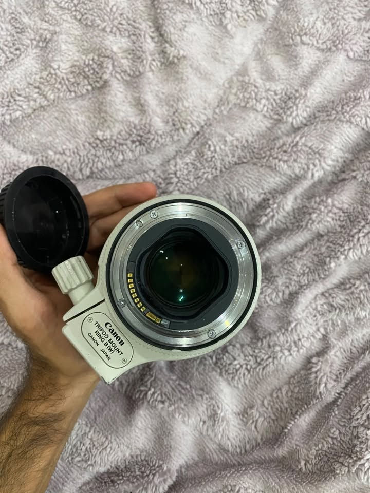 زوم كانون 70/200 الغني عن التعريف
الاصدار الثاني فتحة 2.8 دبل استبلايزر
نظيف كلش استخدام شخصي بسيط مع الهود

سعر 1300 وبي مجال تشلع عيوني
مكاني بابل تحب تجي تشرفني تحب ادزه توصيل
*********** واتساب
