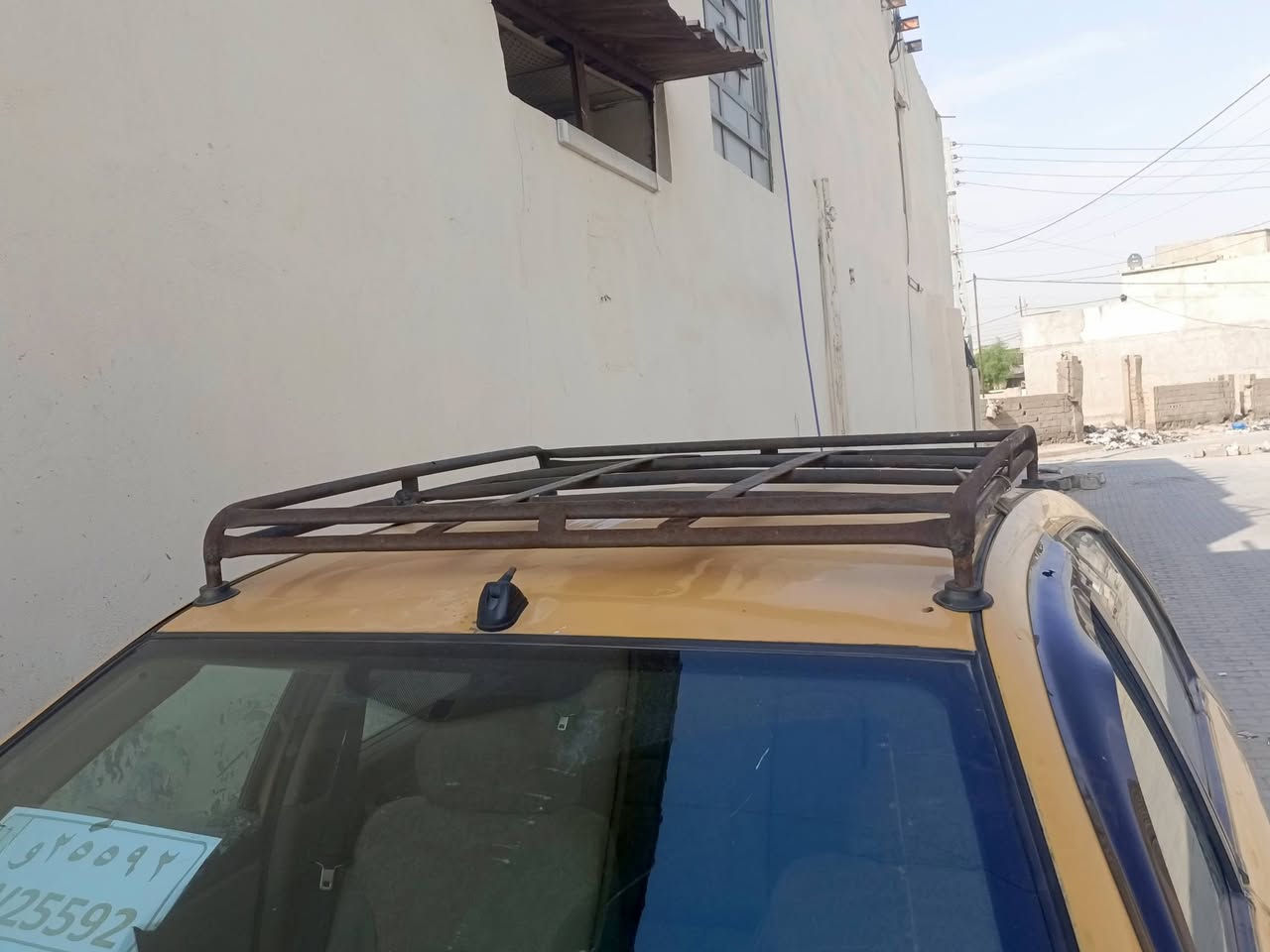 السلام عليكم درقه للبيع سيبايا حديد هم للبيع سعر مناسب رقم الهاتف***********
