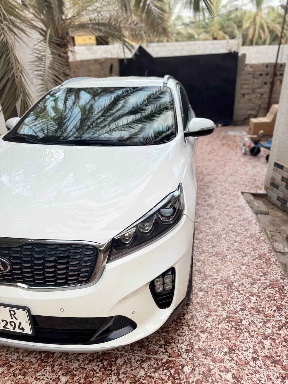 سورنتو للبيع موديك 2019 البصره القرنه
***********
