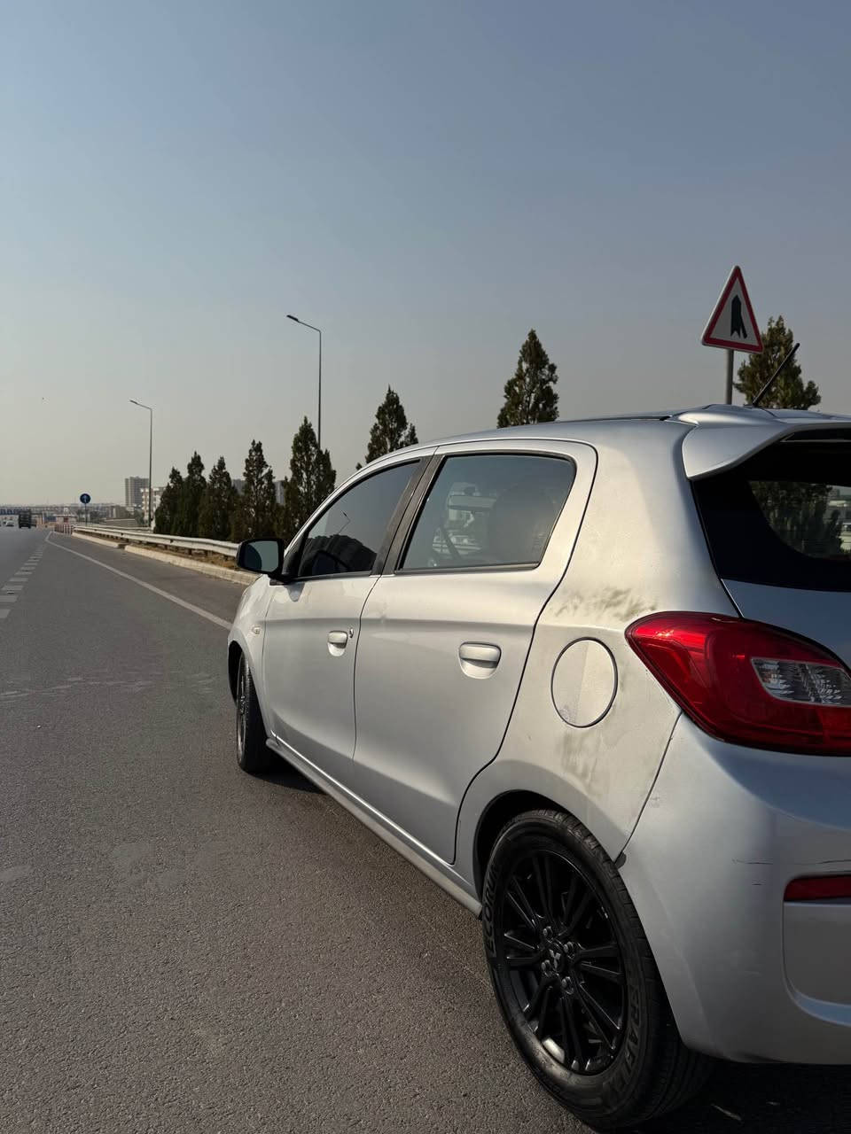 Mirage 2020 (limited edition) sport

میراج فول مواسەفات ✅
کوشن هیتەر✅
ئاوێنە کارەبای✅
سپۆرت✅
هەر چوار جام کارەبای✅
تعدیل سورعە✅
تەحەکوماتی سەر سوکان کامل✅
ویل و ئاوێنە ڕەش بیلادی دێ✅
٣پستن✅
کامیرە✅
سکرین تەچ✅

سەیارەکە ٣ پارچەی بۆیاخە بێ ناوگرتن 
84 mile ڕۆشتوە

هەمو گیانی سەیارەکە بە شەرت بێ کێشەیەو بێ مەسروفە 

بۆ زانیاری زیاتر پەیوەندی بەو ژمارەوە بکەن
*********** أربيل, العراق
