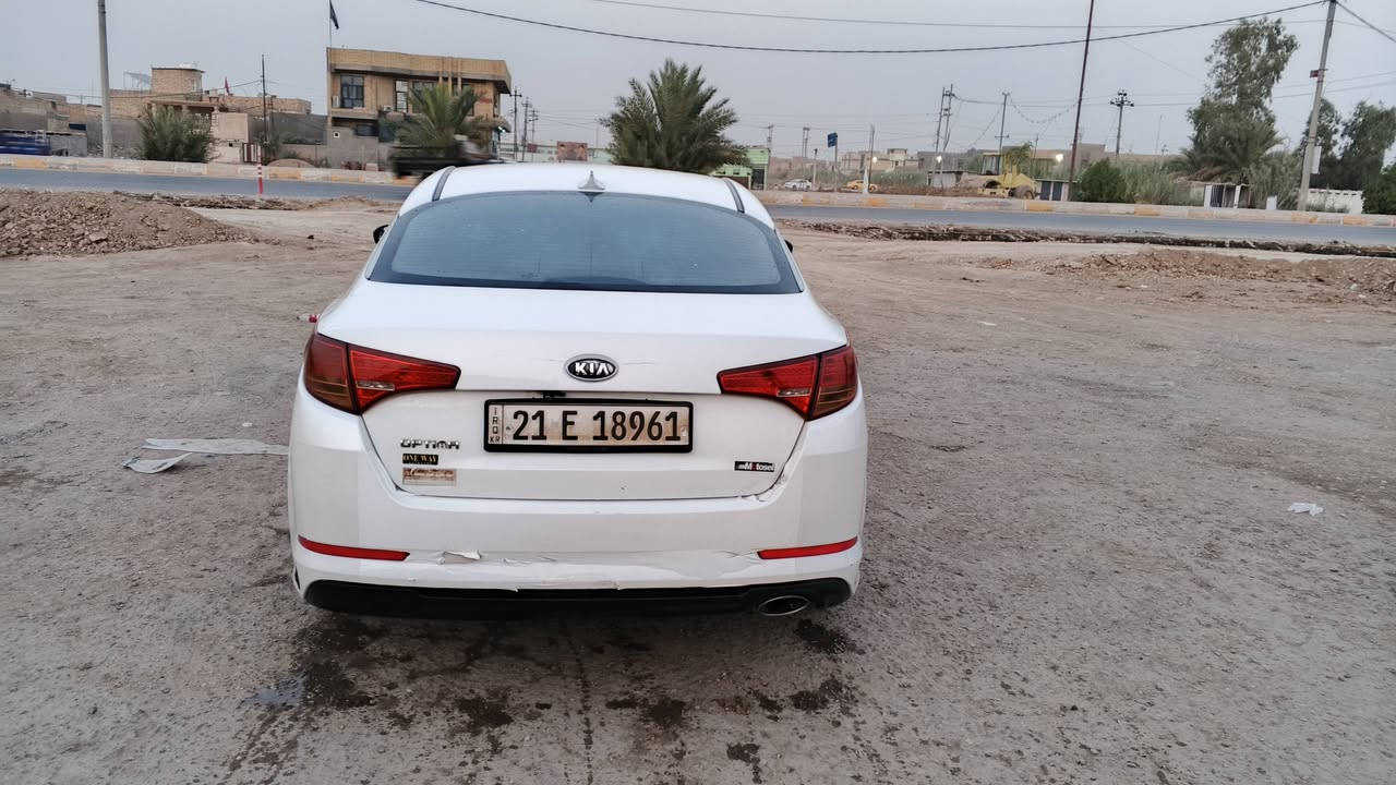 اوبتما  وارد كوري  غاز + بانزين  مكفوله بيه بس بارد بالباب خلفي  مكينه +كير + تبريد + حداديه كله مشروط رقم سليمانيه جديد وهزه جديده  مكان السياره الديوانيه 
السعر 108 
‏‪***********‬‏

