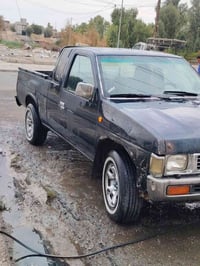 نيسان بيكم • ١٩٩٢ • بدون صبغ