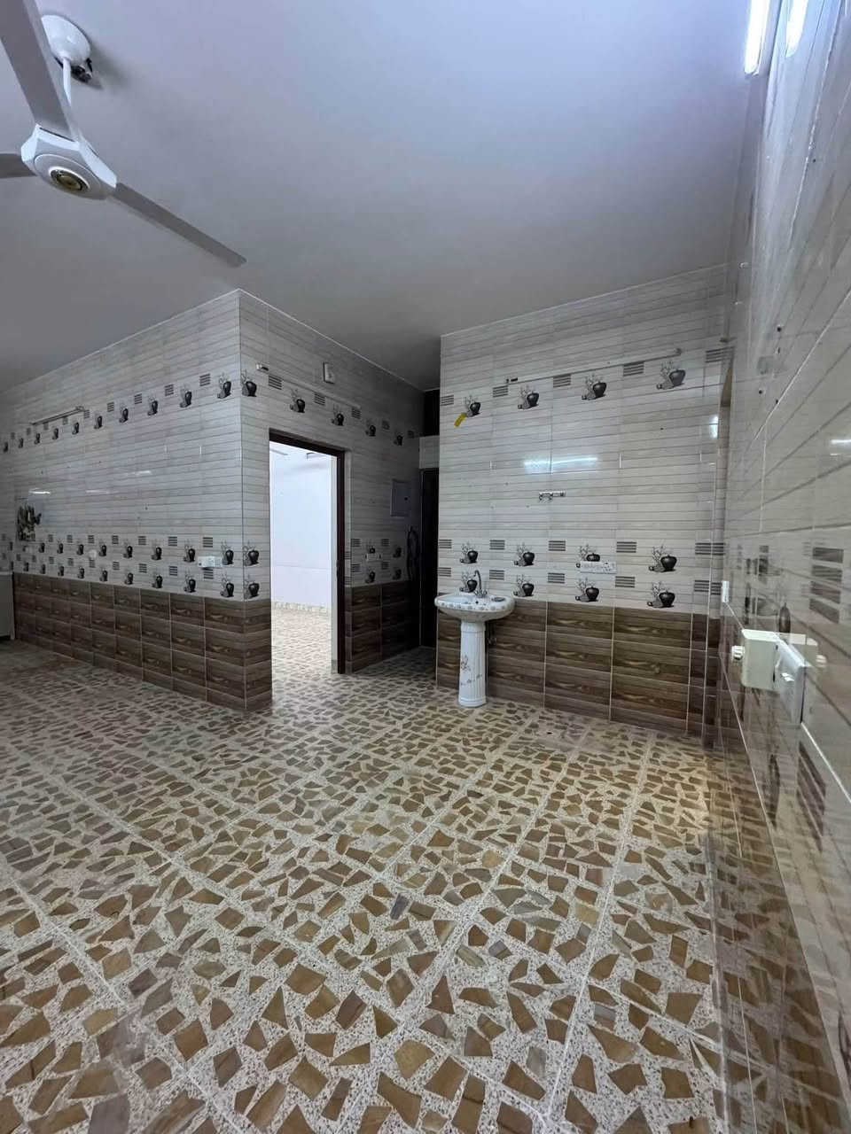 دار للايجار طابق ارضي المساحه 150متر في حي عدن
لمعرفه السعر اتصال بل رقم 

***********

متوفر واتساب ايضا

