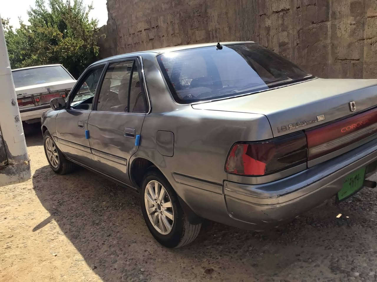 السلام عليكم
كورلا موديل 91 رقم نينوى سنويه خضره شرط تحويل
كير محرك شرط
صدر نص عمر
تايرات امامي جدد خلفي نص عمر
كهربائيات شغاله
سياره جاهزه من كلشي 
للبيع او مراوس حسب 
***********
