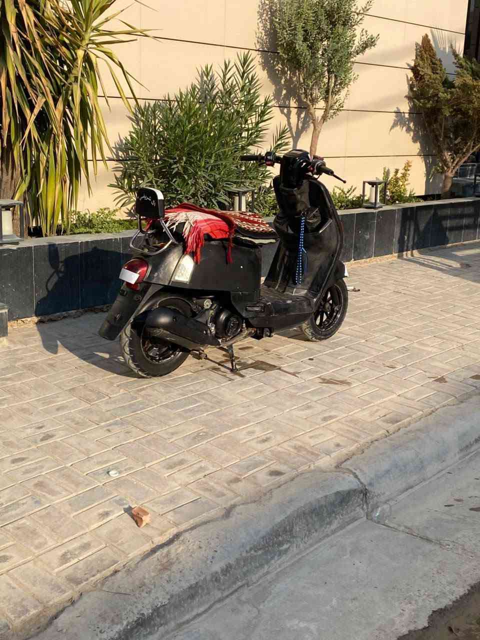 سلام عليكم
للبيع بوليس نوزل 
شغاله مابيه اي نقص عداد سرعه بانزين 
قفل سكان 
سعر ٧٠٠بيه مجال 
مكان كربلاء طويريج 
رقم ***********
