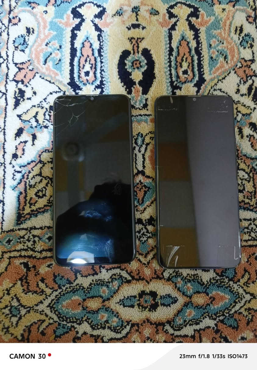 اجهزة للبيع A20s عوزة تصليح بسيط و A20 شاشة فقط.  اليفيدنة يصلحهن واخذ غراضي منهن ب110 وبيهن مجال.   ***********
