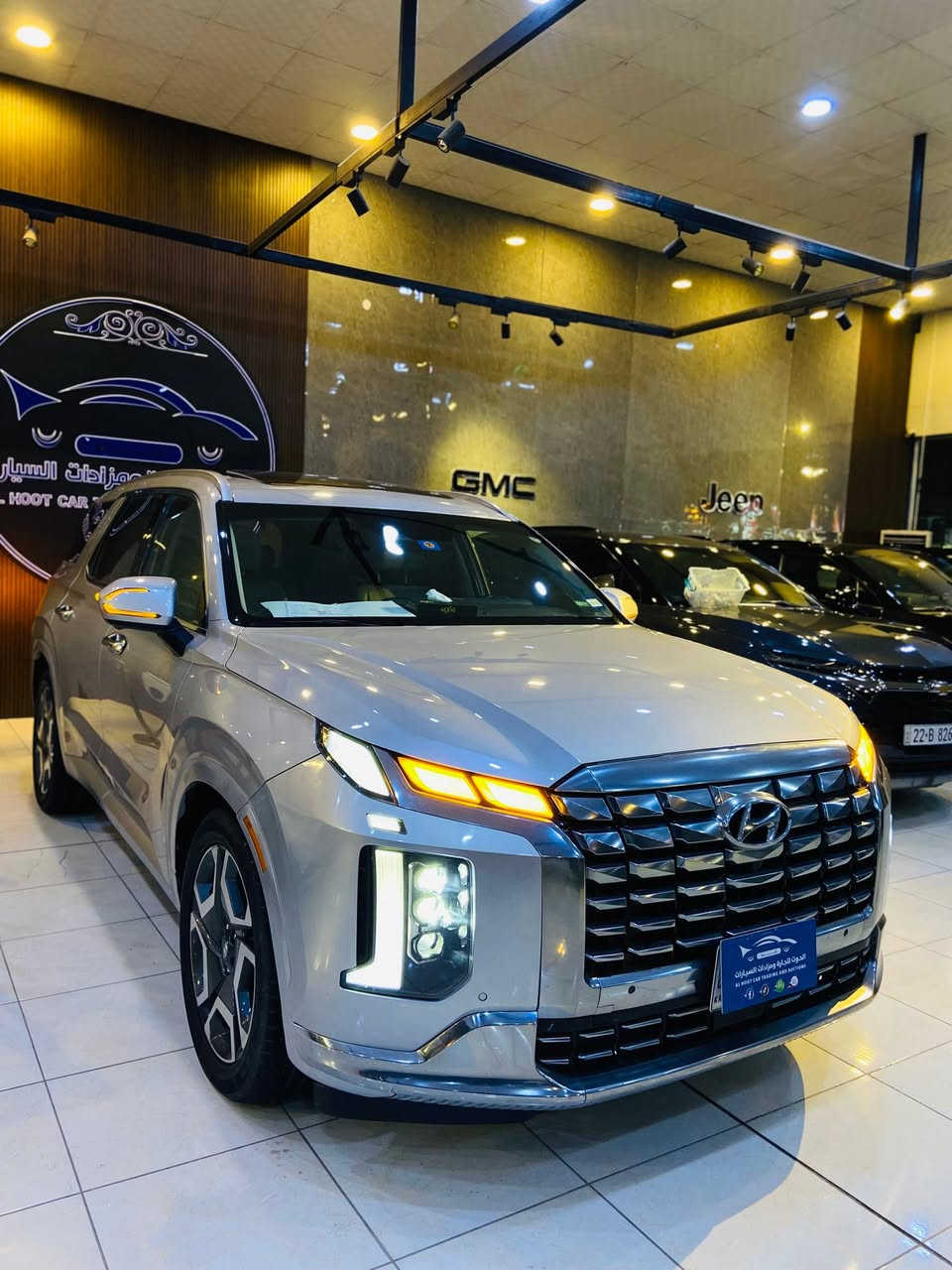 #اعلان_بيع_سيارة
🔷السيارة : هونداي بالاسايد SEL PREMIUM 🔥
🔷سنة الصنع : 2024
🔷اللوحة : اربيل
🔶السعر : 268 ورقة
🔷الضرر : صبغ قبغ جنطه وطرف جاملغ خلفي واطراف بيبان جهة الصدر صبغ . 
🔷ضرر الايرباك : بدون ضرر
🔷رقم الشاصي : KM8R44GE2RU675046
______________________________________
🔷المواصفات : 🔥
🔹حجم المحرك 6 سلندر 3.8L 
🔹عداد المسافة  22 الف ميل 
🔹كاميرات 360 درجة
🔹رادار امامي وجانبي وخلفي
🔹تنبيه الخروج عن المسار
🔹سمارت بارك (تحريك السيارة بالريمونت)
🔹حساسات امامية وخلفية
🔹لد داخلي محيطي متغير
🔹كراسي جلد ابيض 
🔹فتحة سقف
🔹اوتو هولد
🔹 تحكم ستيرن جهتين
🔹ويل كب حجم 20 انج مع اطارات بحالة جيدة
🔹لايتات LED بالكامل
🔹شاشه تحكم بالايعازات
🔹سستم الصوت harman/kardon
🔹تبريد وتدفئة الكراسي الامامية
🔹تبريد وتدفئة  الكراسي الخلفية
🔹الكراسي كهرباء
🔹ميموري كرسي السائق
🔹ستائر خلفية
🔹جنطة كهرباء
🔹بصمة ابواب وتشغيل وتشغيل عن بعد
🔹مع باقي المواصفات الاعتيادية
————————————————————————
☎️ الاتصال :

***********
📍النجف الاشرف - المدينة المائية - معرض الحوت .
— في ‏الحوت للسيارات HOOT CARS‏.
