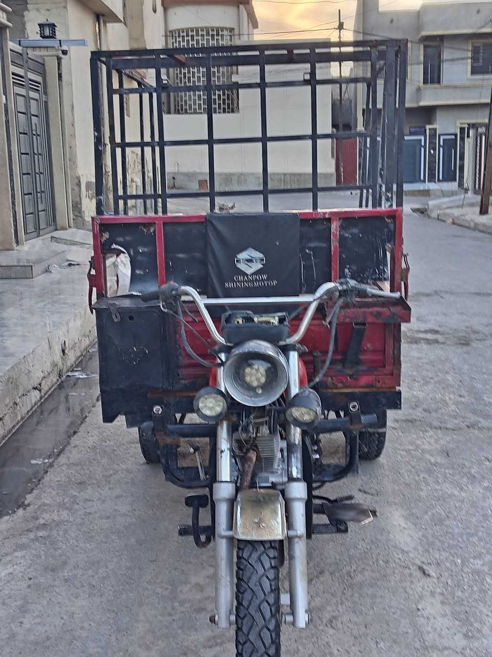 ستوتا للبيع موديل 17 محرك 25 السعر 900 اوبيها مجال
لاتصال ***********جانب الايمن
