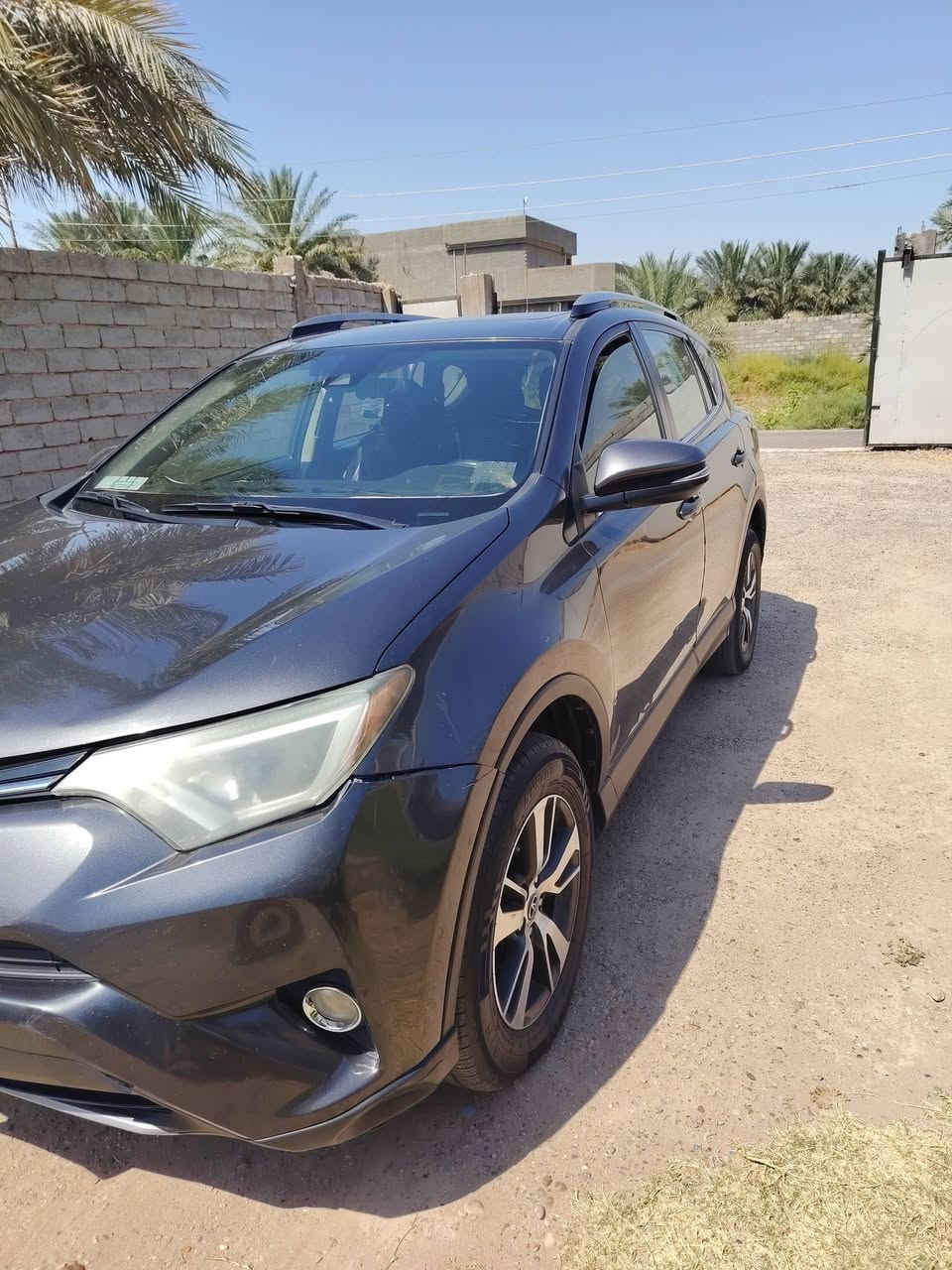 السلام عليكم  راف فور موديل 2018   رقم كركوك باسمي تحويل مباشر السعر 142 وبيها مجال رقمي ***********
