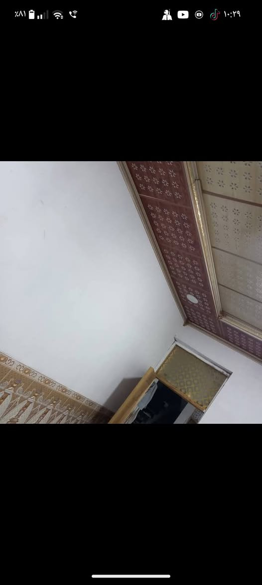 سلام عليكم مشتمل للبيع مساحه 120
جاهز للسكن كليته كامل من سقوف وسراميك كليته ولبخ 

التحويل ثاني يوم السعر مناسب جدن مستعجل على بيعت البيت 
لاتصال مع صاحب البيت ***********
