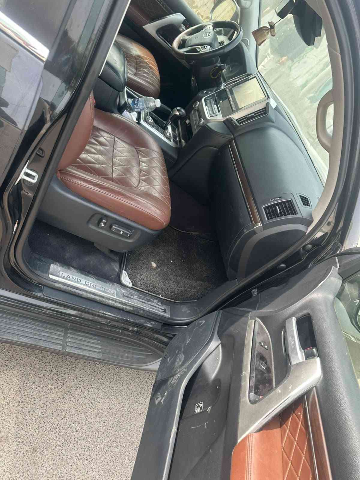 لاندكروز • ٢٠١٧ • ٧ راكب