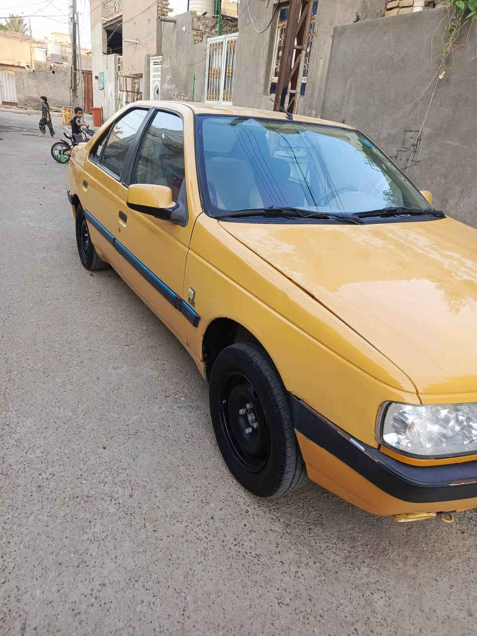 السلام عليكم
بيجو اكد مديل 16 سياره جديده وجاهزه مكينه جديده كير فرنسي حداديه جديده تخم تاير جديد بسمي سنويه 2031 ارقام جدد مصفره السياره نقصها كمبريسر فقط مكاني ناصريه مركز السعر 32 
***********
