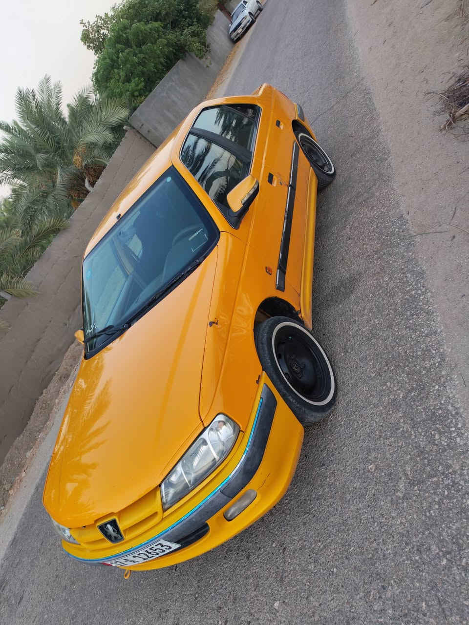 السلام عليكم للبيع بيجو باص موديل 2018 رقم مثنئ  انكليزي سياره مكفوله كفاله عامه  حداديه تخم تاير مكينه كير تبريد تتفئه  خير من الله العنوان نجف مشخاب  الرقم ***********
