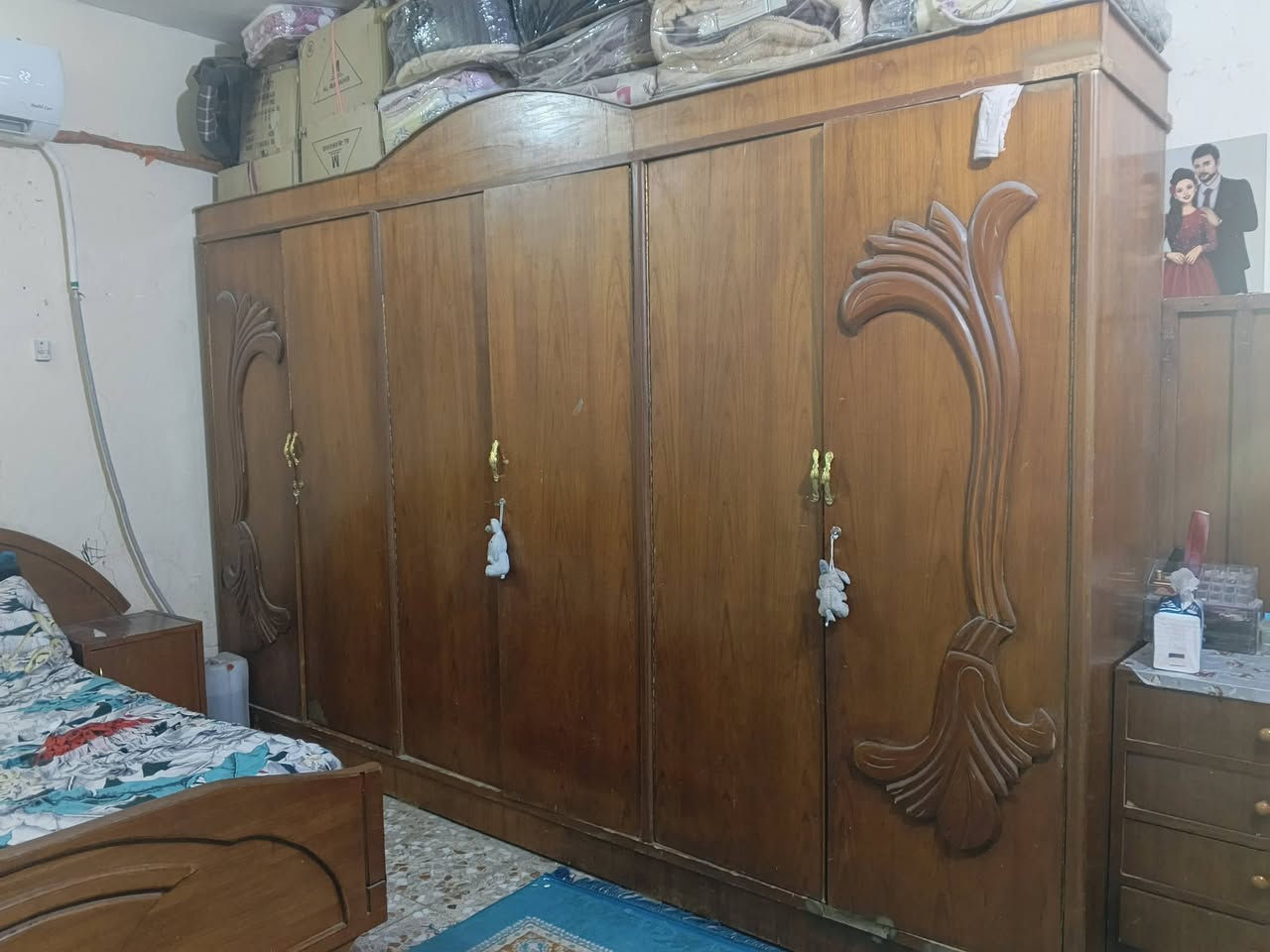 غرفه نوم للبيع تواصل ***********
