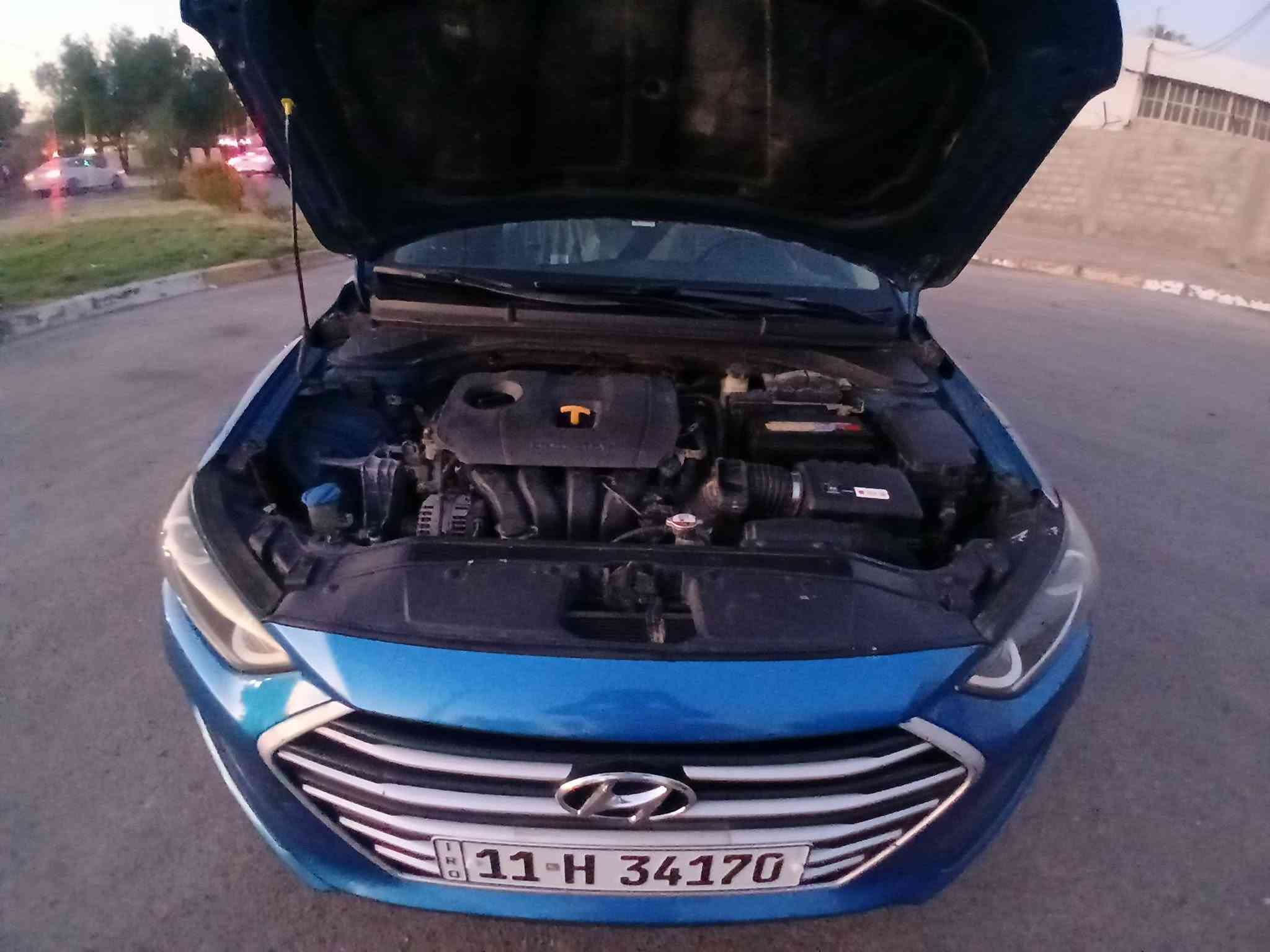 النترا ٢٠١٧ بحريه حادثها دعاميه اماميه
من امريكا فقط هنا جردت ٣ قطع صبغتهن
محرك ٢٠٠٠ دوش كفاله
فووول عده الفتحه
بصمه ..
تبريد شاشه ..ثلاجه
ويل كب 
راذارات
شاشه وكامره دواره
محرك كير جدد باسمي شخصيا
رقم بغداد 
رقم وهزه وسنويه كله جديد جددتهن قبل اسبوع 
السياره جاهزه للاخير 
مكاني بغداد الكرخ حي الاعلام ***********
