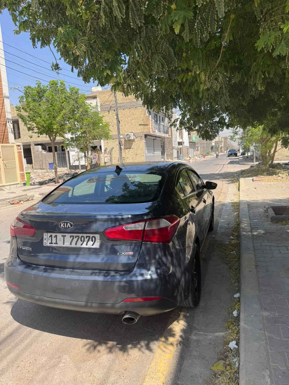 كيا فورتي 2016  للبيع

وارد امريكي محرك 2000 GDI

حادثها جاملغ وبنيد من جهه جاملغ واصله حافة اللغد بس معابر 

نص فول

السيارة عليها أدامة كاملة 

منضومة تبريد كاملة كلة جديد تبريد ثلج 

صدر دبلات كامل جديد

مضومة لايت زنون

داش كام امامي خلفي داخلي 

باتري جديد

شاشة car pink

بيها مكانات تكحيلات ابيع حزام 

سونار ماعندي
 
رقمها حلو

السعر 98

للاستفسار ***********

