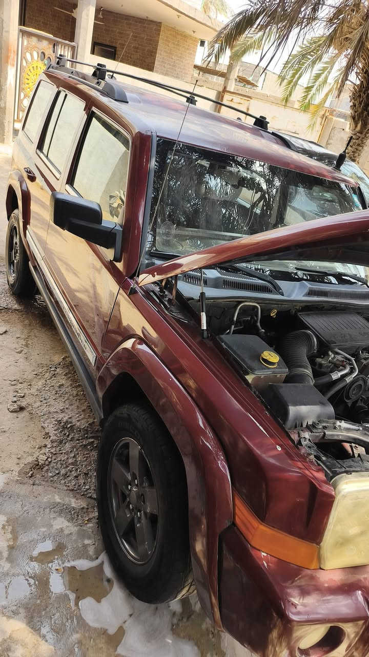 سلام عليكم جيب لبتري للبيع موديل 2007 7 راكب مكينه وكير وتبريد وتخم تاير تمام وخيل من الله تبريد 3 قطع وثلج شرط رقم بغداد انكليزي تحويل كربائيات جاهزه من الطول لطول طك سويج ترايك بغداد السعر 77 وبيه مجال حك الجيه العنوان البصره الكرنه الشرش للستفسار اكثر الاتصال بصاحب السياره انه موصه بل نشر نقال *********** حسين
