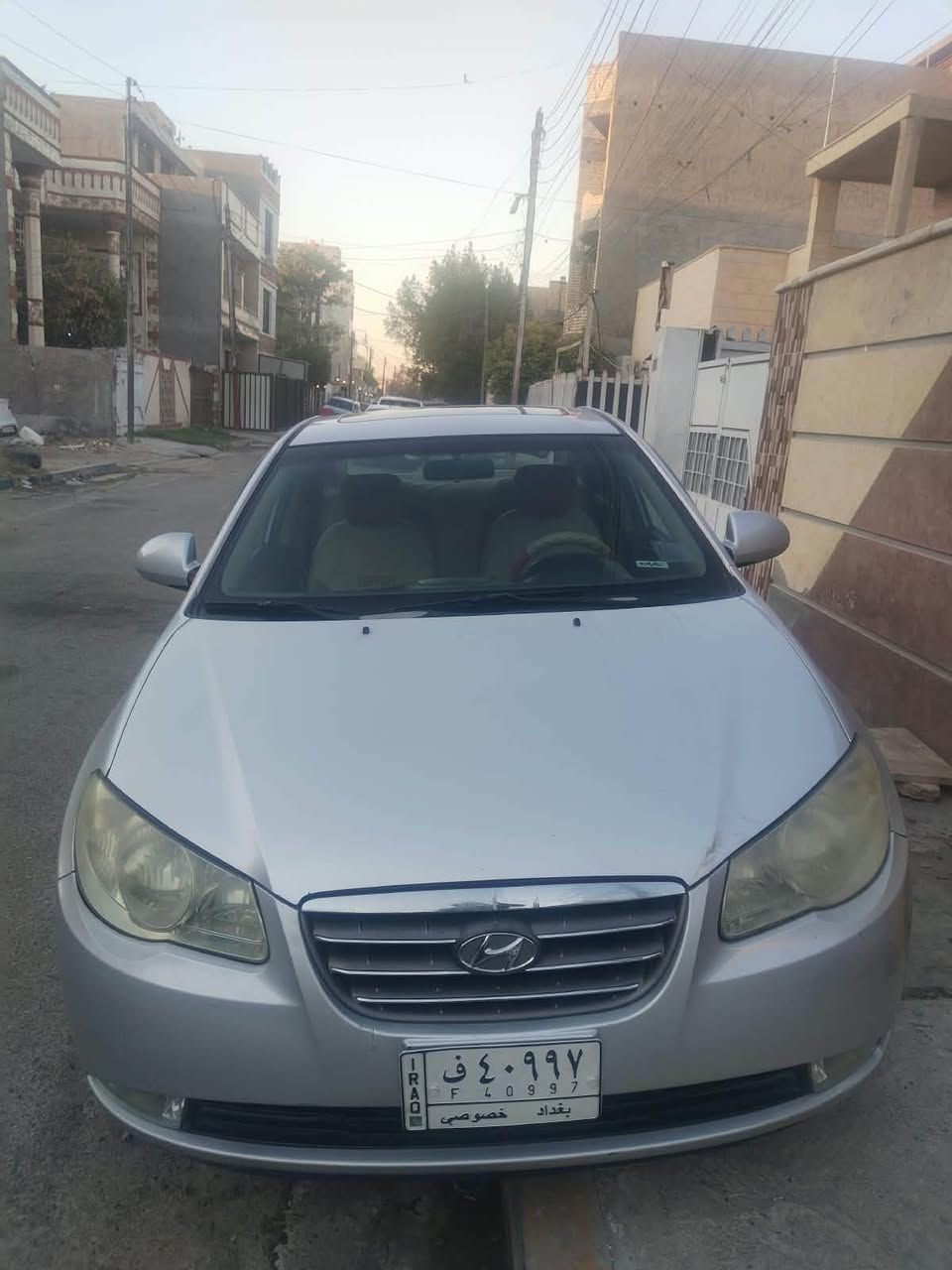 النترا 2009 للبيع السياره ماشيه 206 بيها فقط شبر من الجاملغ صبغ واصبعين بارد بلبنيد السياره نظيف وتخبل 
السعر 90 وبيها مجال كلش بسيط 
مكاني بغداد السيديه 
***********
