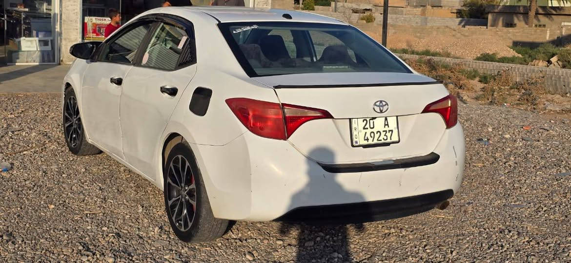 للبيع مكلف بالنشر
‬‏
كورلا موديل 2019 LE
صبغ عام 
رقم صاحب السيارة ‏‪***********
