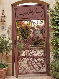 باب حديد • ثقيل • للبيع