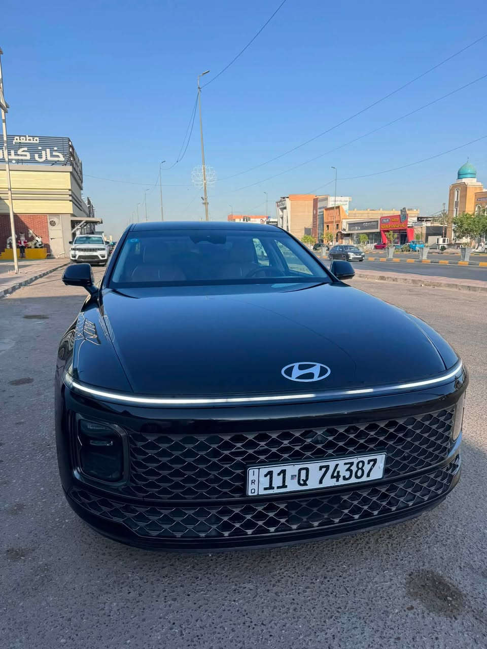 ازيرا 2023
السلام عليكم
 ازيرا الشكل الجديد موديل Vip 2023 اعلى مواصفاات مواصفات خاصه فول وراد كوري هايبرد + بانزين
المواصفات فول واحد ع واحد
ماشية 47 الف كيلو 
جنطة كهرباء
كلشي لمس
الكشنات جلد دشبول جلد لونين 
مساج ب كشنات
٣شاشات فول تحكم + شفتات ستيرن
 واتو بارك مري قلاب نقطه عمياء كامره محيطيه
كهرباء فول تحكم كهرباء ستيرن كهرباء 
 الكشنات حار بارد
6 كاميرات حساسات امامية خلفية رادارت امامية وخلفي تشغيل عن بعد تتقدم وترجع بالريمونت 
 وبردة خلفية  كهرباء وبعد هواي ما ينعدن
المواصفات من الاخير السياره ماكو شي ما بيهة
تبديل جاملغين امامي   + بنيد 
تايرات جديد 
الصدر مال وكاله 
السونار  موجود 
السياره مكينه كير ع شرط +ربع ما ذب عليهة جاهزة ع اخر حبايه السعر: 200 قفل  سيارة نضيفة كلش 
مكان السياره  النجف 
للاستفسار الاتصال *********** موجود وتساب 
مداور شوكت ما تريد
