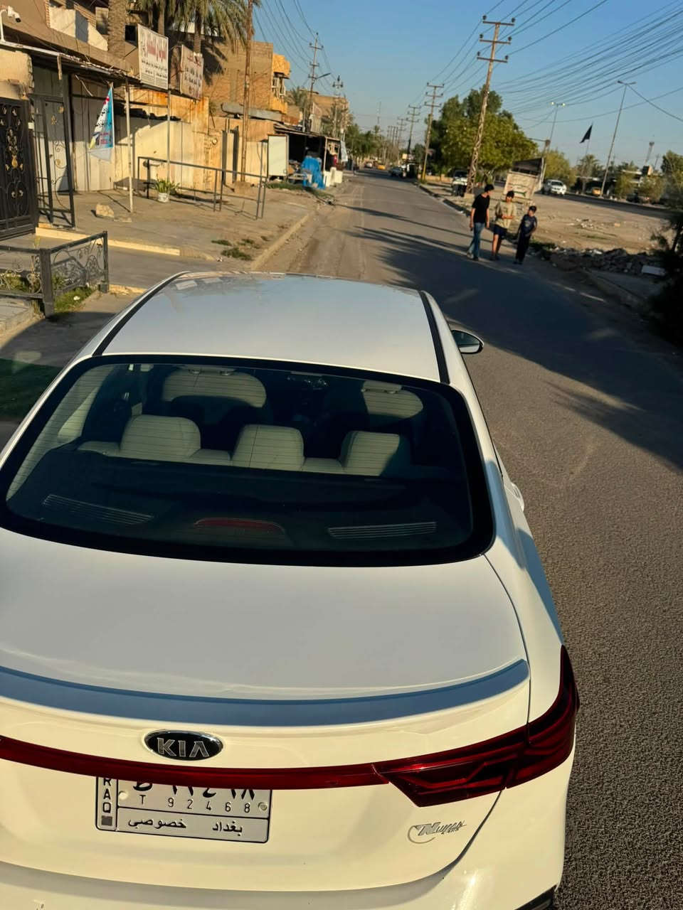 السلام عليكم سيراتو 2019 خليجي بغداد مري كهرباء تبريد  قطعتين مكينه 1600 العنوان بغداد الزعفرانيه *********** السعر 140 وبيه مجال حك الجيه
