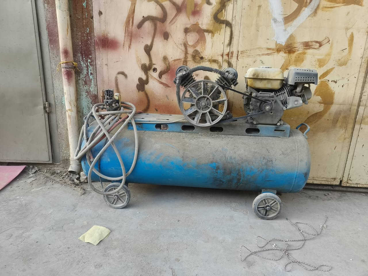 كبريسر للبيع 
الاتصال على الرقم ***********
