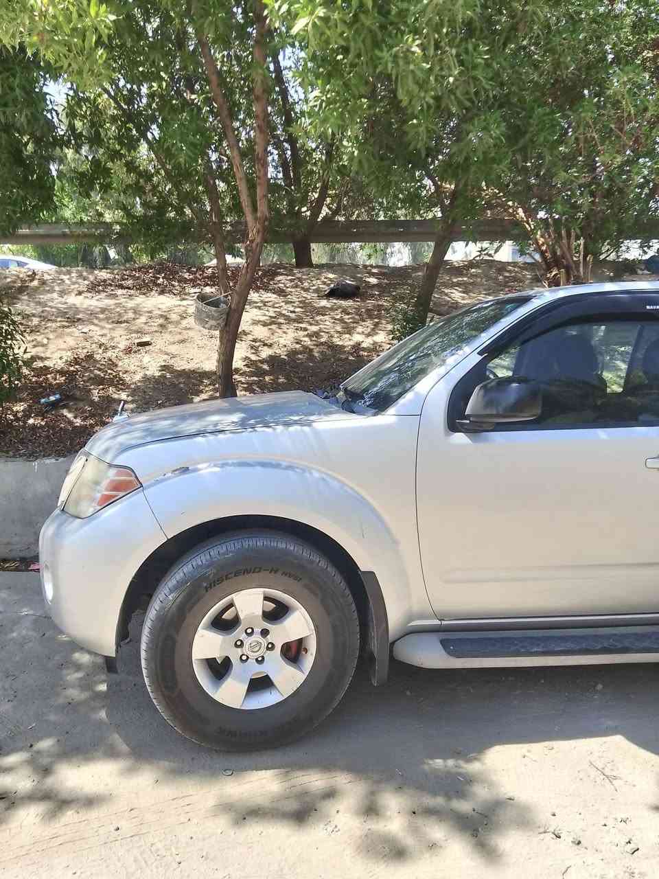 نيسان باتفندر • ٢٠٠٩ • مكينة ٤٠٠٠