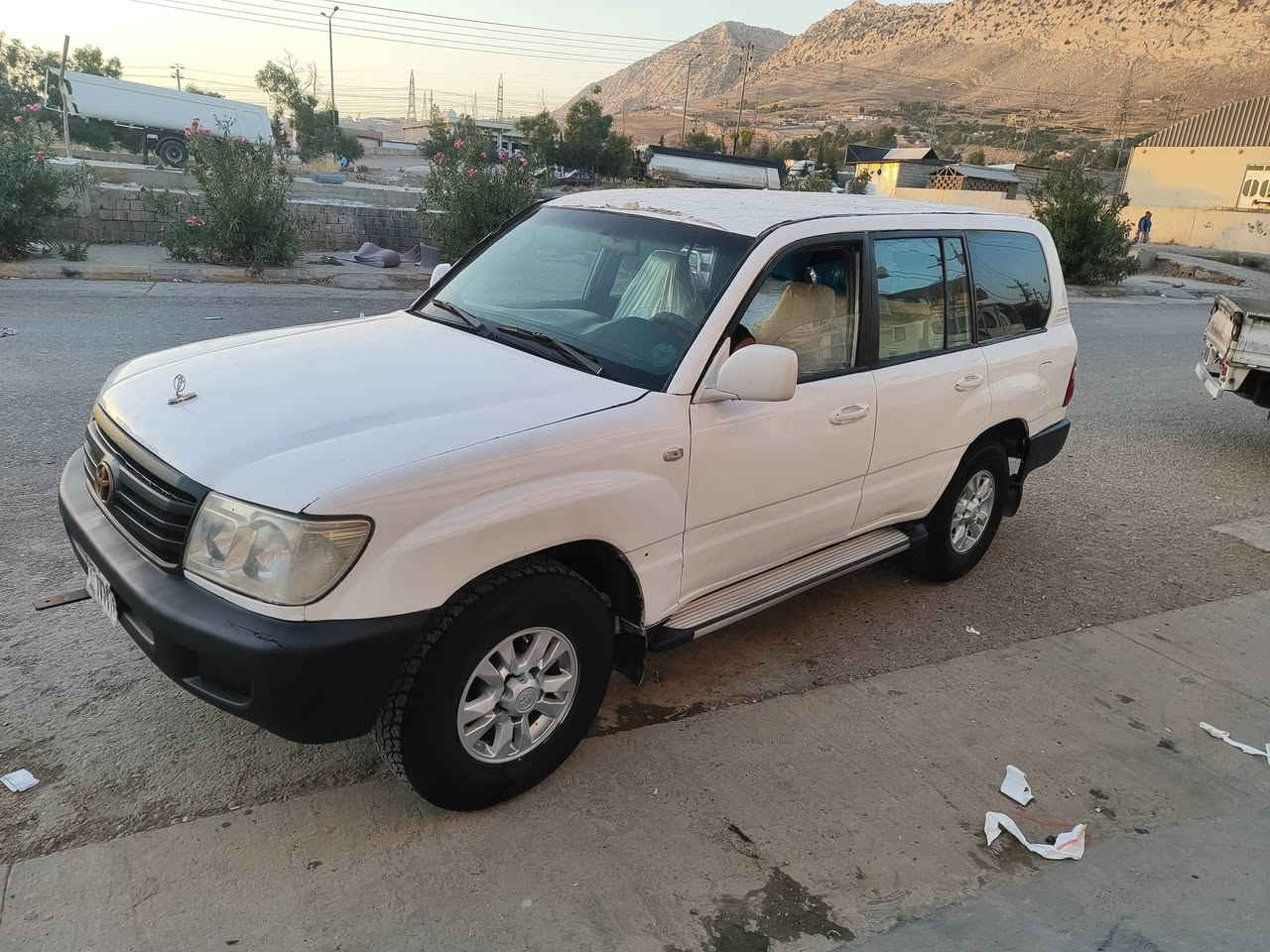مۆنیکا بۆفرۆشتن 2000 پێش ئەکسل   عام بۆیاخ شانیکی پێوەیتی پێشو دوای پێوەی نیە فول عادیە ئاڕم سورانە ئەوەلیاتی مەزبوتە چوارتایەو ویلی لۆکی لەسەرە تازە تایەکانی کراوەتە سەر مەکینەو گێڕی بەشەرت تابڵێی مەزبوتە سعری 48گڵاو معامەلەیە کەم لەتەکیە دانیشم ***********اسیاـ***********
