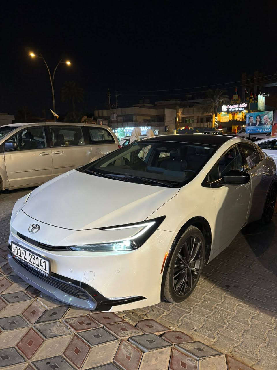 السلام عليكم و رحمة الله
بريوس للبيع 

موديل 2023 XLE

فول مواصفات 
بدون اير باك
حساس 8
كامره خلفيه
رادارات 
بانوراما 
كشنات تدفئة
شاشة كبيرة 
سماعات jbl
لايت لد 
تحديد مسار 
وضعية البارك تطبك نفسهة 
4 وضعيات قيادة custem /sport /eco / normal 
مثبت سرعة 
كشن كهرباء 
هاند بريك دكمة 
لد بالدشبول  
شحن لاسلكي 
ويل حجم 19 
مانع تزحلق 
سبير و عده كامله 
السيارة جدا نضيفه
اسبير و عده كامله + 6 تايرات احتياط جايبه من حره عمان
عدد المسافه 26.000
صبغ الجنطة والدعامية وجاملغ خلفي جهة اليمين 
السعر . 175.000 دولار بيهة مجال  للتواصل 
***********
