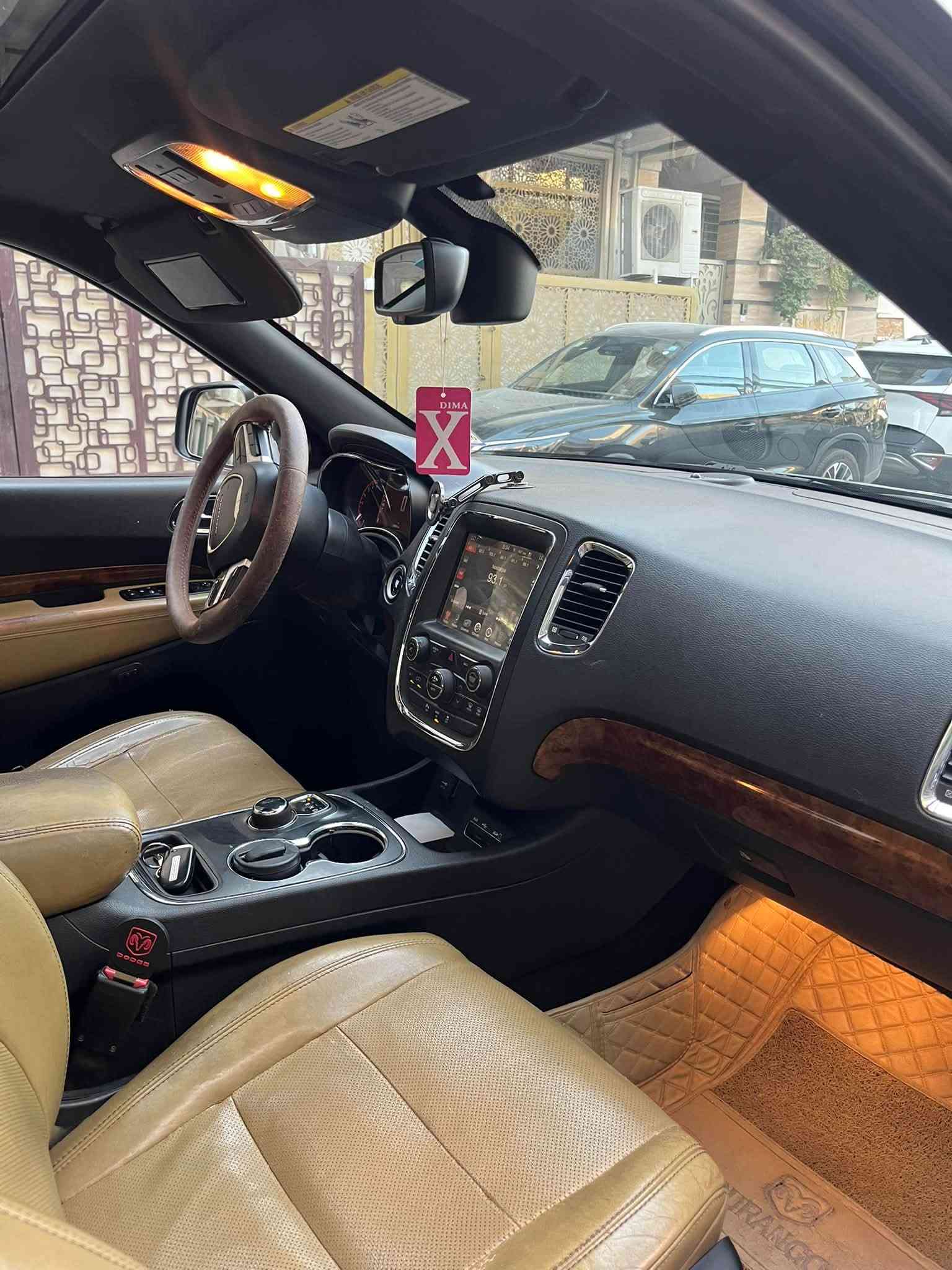 Dodge durango Citadel 2014 دوج دورنكو سيتاديل
بدون حادث كلين تايتل 

صبغ في قطعتين اثر طخه بسيطه كما موضح بالسونار

الباقي مكفول من الصبغ و التبديل 

( لغد شاصي مكفول و جميع الايرباكات سليمه )

المواصفات اعلى فئه 1/1 Citadel VIP :

- محرك ٦ سلندر / 3600

- فتحة سقف سلايد SunRoof

- صندوق كهرباء

- بصمة تشغيل + ابواب 

- شاشة كبيرة  

- داخل بيجي

- كشنات كهرباء + جلد 

- كشنات تدفئه + تبريد 

- ٧ راكب + جميع الكشنات كهرباء

- ستيرن كهرباء + تدفئه

- اشارة بالمري + قلاب + هيتر

- حساسات اصطفاف

- تبريد ثلاث قطع / تحكم خلفي

- سستم نيكلات بلادي 

- ويل كروم حجم 20 بلادي

- شفتات ستيرن تبترونك

ترايها يخبل و بالواقع شكلها احلى من الصور

رقم بغداد الجديد سنويه و هزه جدد 

عنواني بغداد / الاعظمية 

للاستفسار التواصل على الخاص او اتصال 

***********
