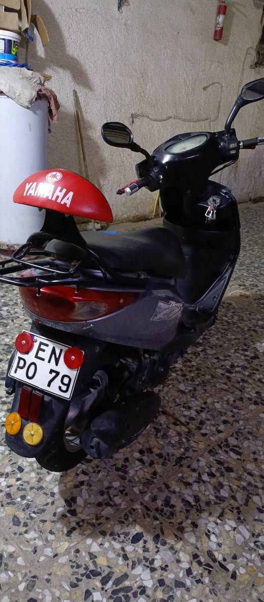 سلام عليكم دراجه بغبغا للبيع إدراجه جديده برغي مامفتوح بيه جيب فيتر وفحص سعر 700وبيه مجال حك لجيه مكاني بغداد لشعب رقمي ***********
