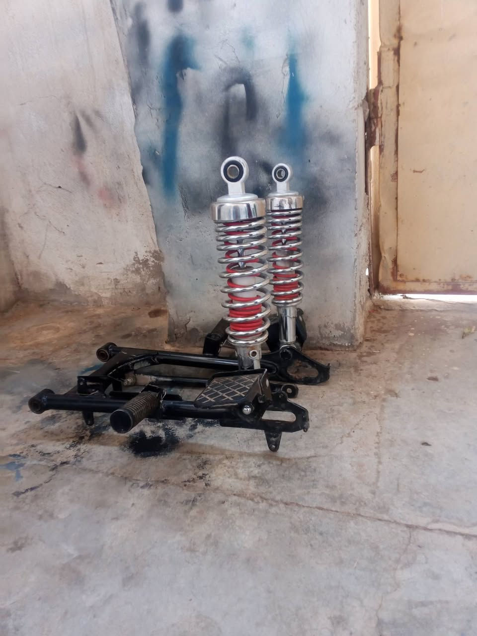 للبيع العنوان الرمادي الحوز 
***********
