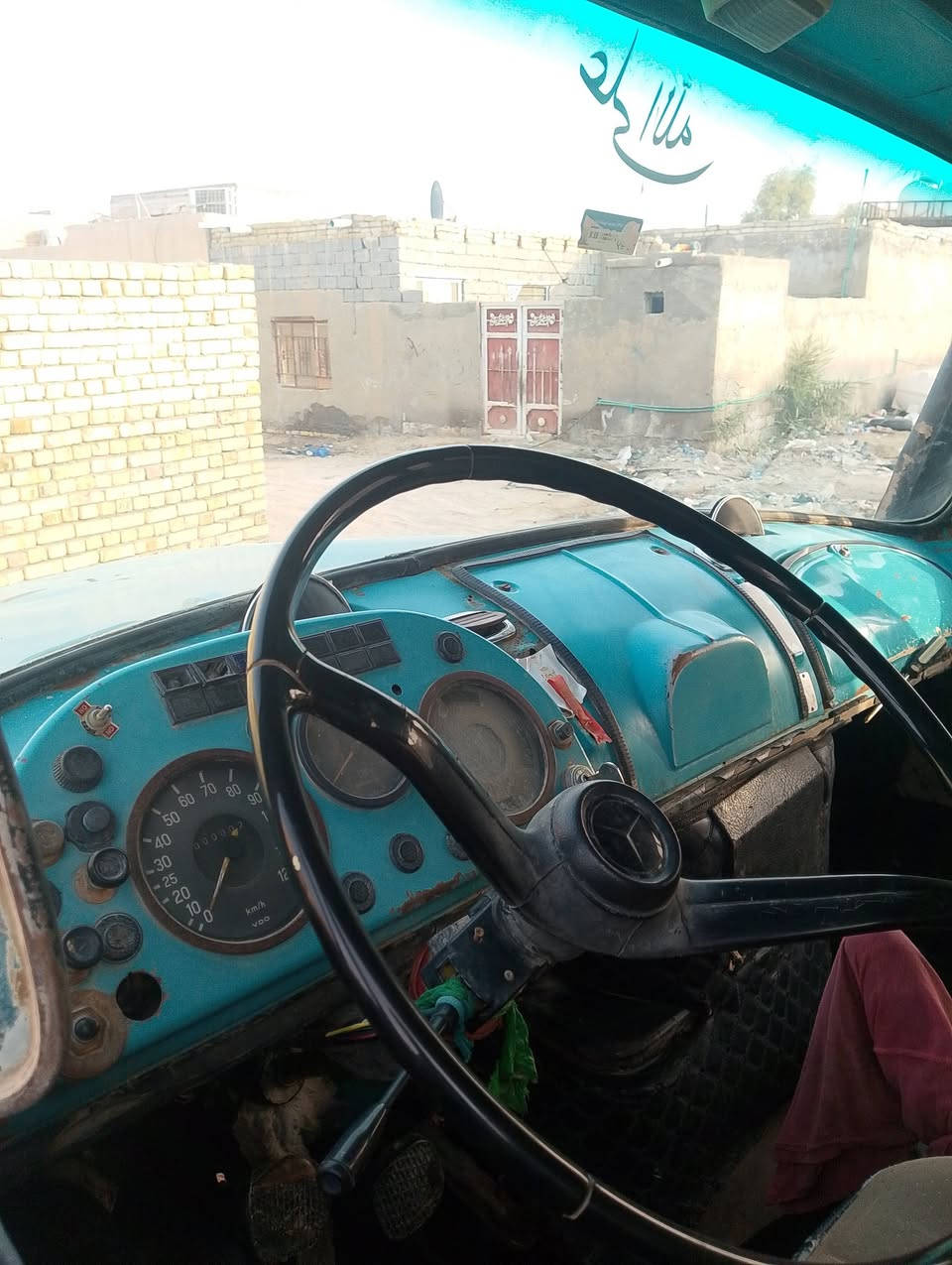 سيارة • جاهزة للعمل • تحويل ثاني يوم