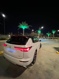 جميعاً 📍 اوتلاندر هايبرد للبيع  تمشي بالشحنة 100 كيلوو ثلاث انظمه : ها...