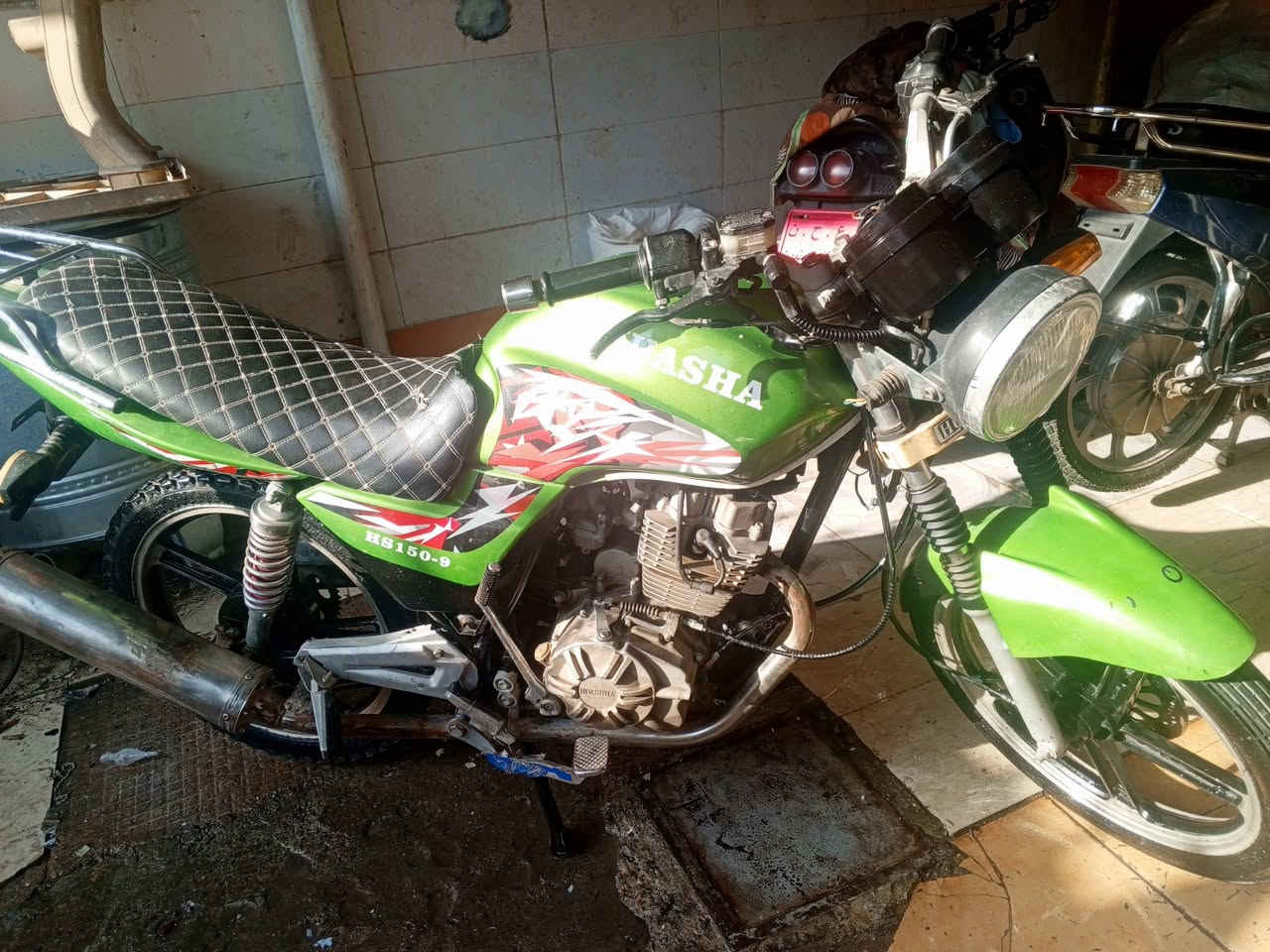السلام عليكم دراجه هيوشه البيع السعر 450بيها مجال رقم الهاتف ***********مكانهه حي الجغيفي الاوله
