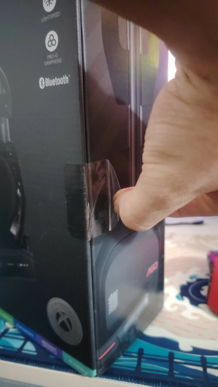 Astro A50 G5
للبیع .....
قبل یوم وصل عندي فتحت بس الکارتون .استعمال ساعە

اتصل علی ارقام التالي
***********
***********

